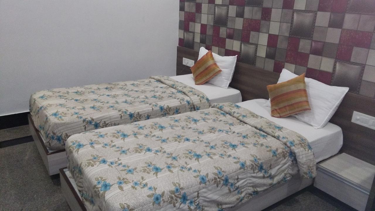 Hotel Samrat Diu Eksteriør billede